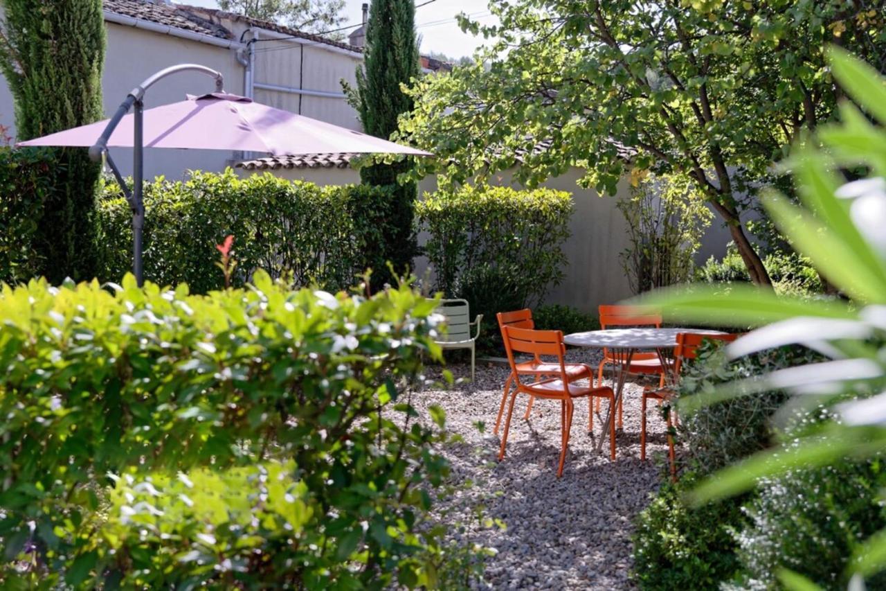 Private Furnished Apartment With All Comfort Has A Garden In A Green Space Мейрей Екстер'єр фото