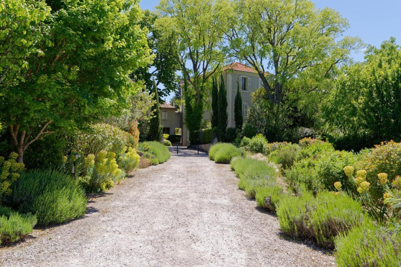Private Furnished Apartment With All Comfort Has A Garden In A Green Space Мейрей Екстер'єр фото